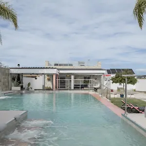 Adan Con Piscina Majestuosa Villa Cádiz